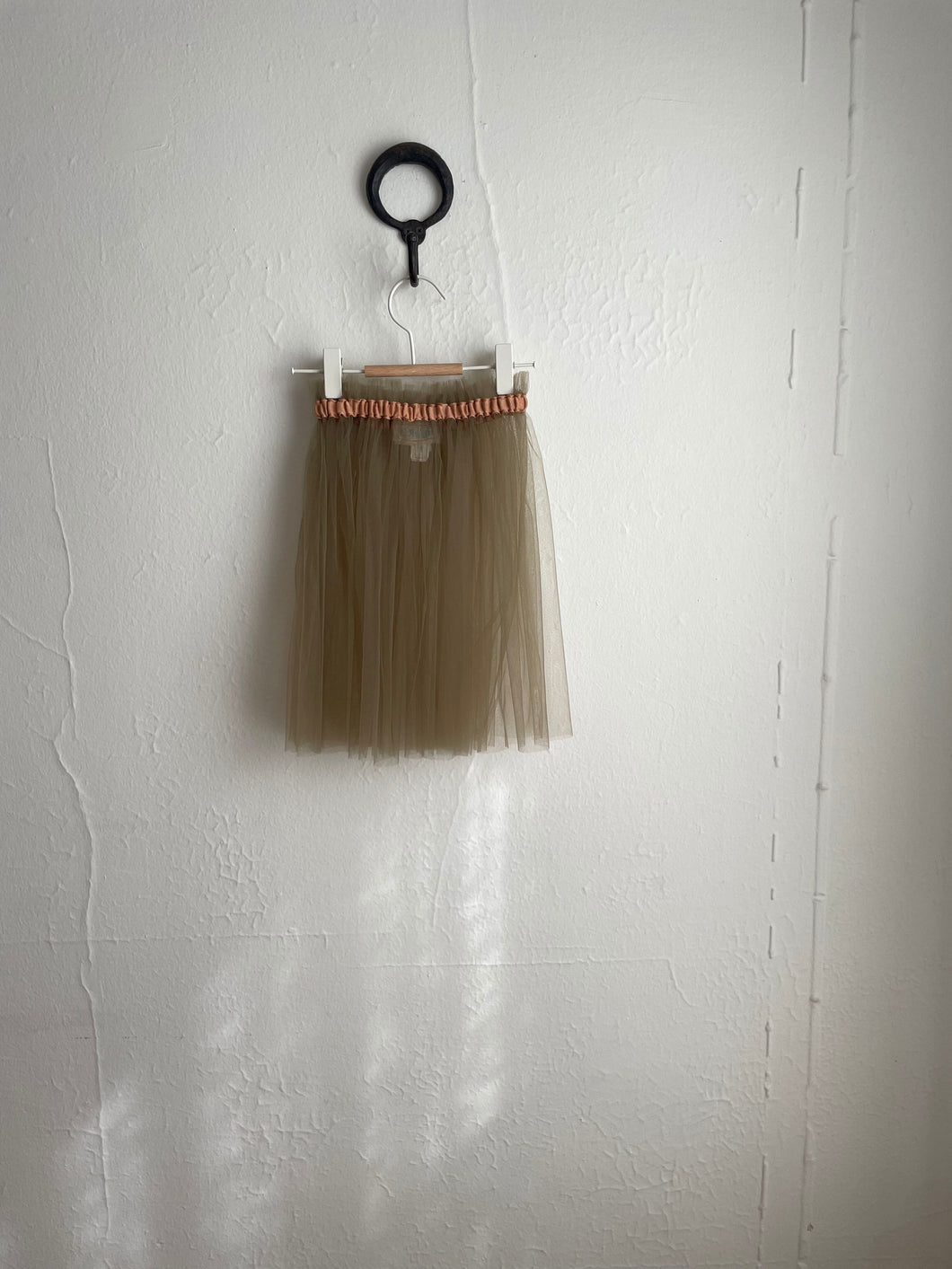 THE TULI in olive
